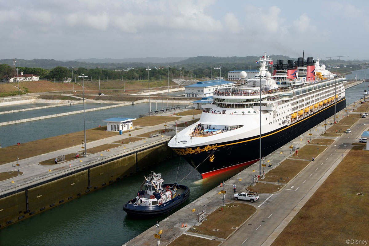 Disney Wonder Makes Inaugural Transit Through the Expanded Panama Canal