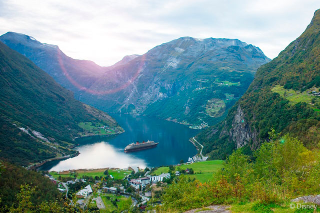 DCL Norway Fjord With Disney Magic 2015