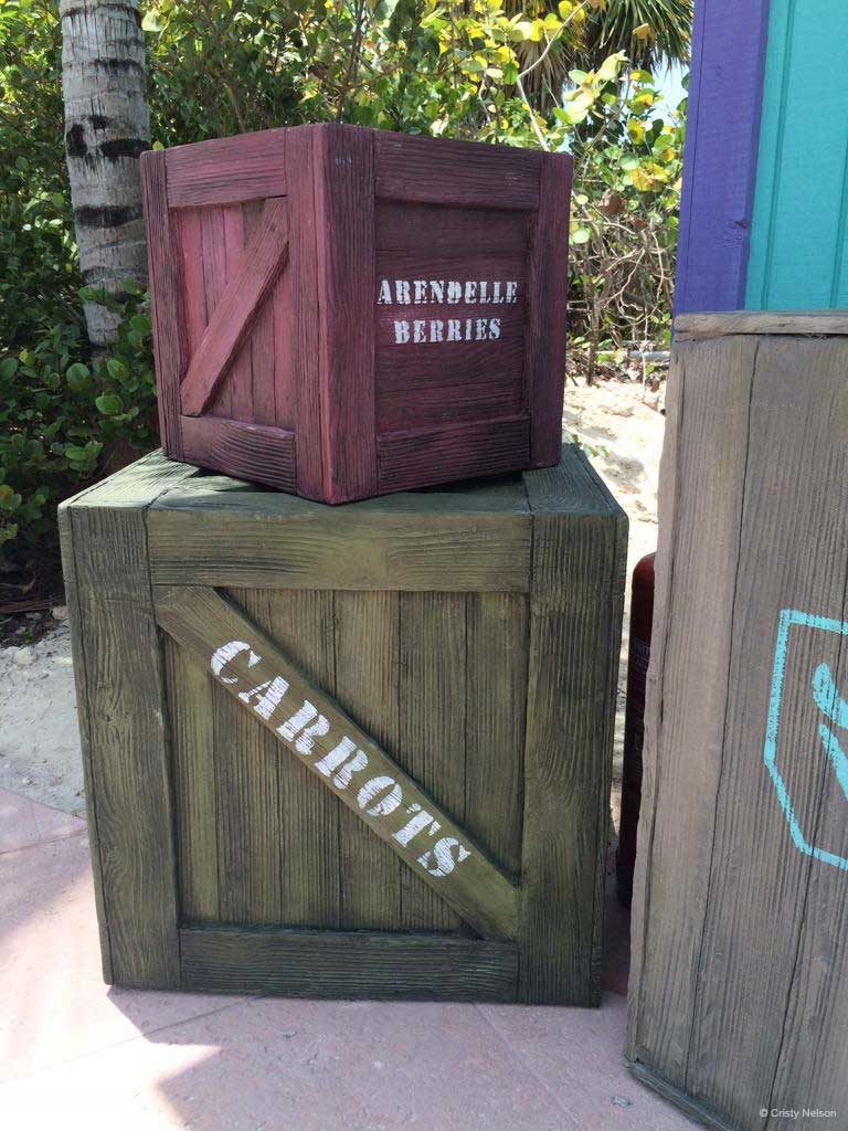 DCL Summertime Freeze Prop Supply Boxes II