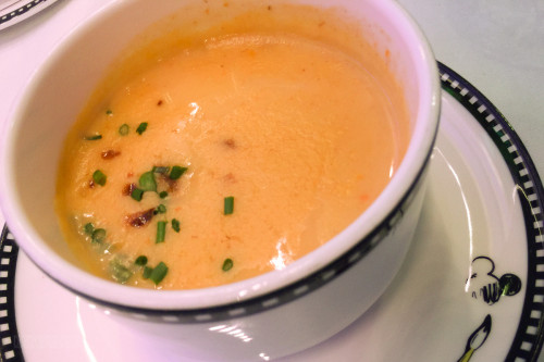 World Of Flavour Canadian Cheddar Cheese Soup