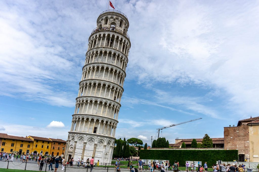 LV100 Leaning Tower Of Pisa