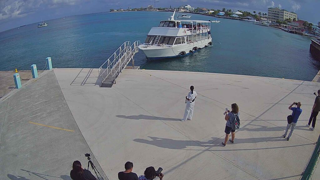 Grand Cayman Port Webcam 20210321 2