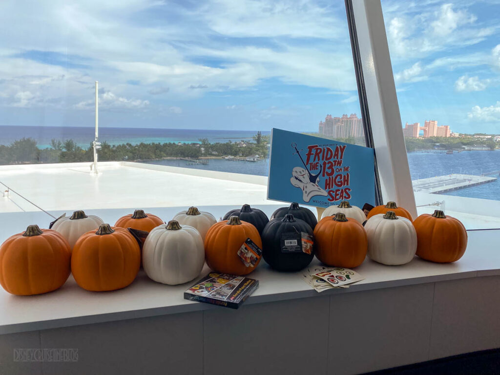 DCL Blog Cruise Pumpkin Decorating