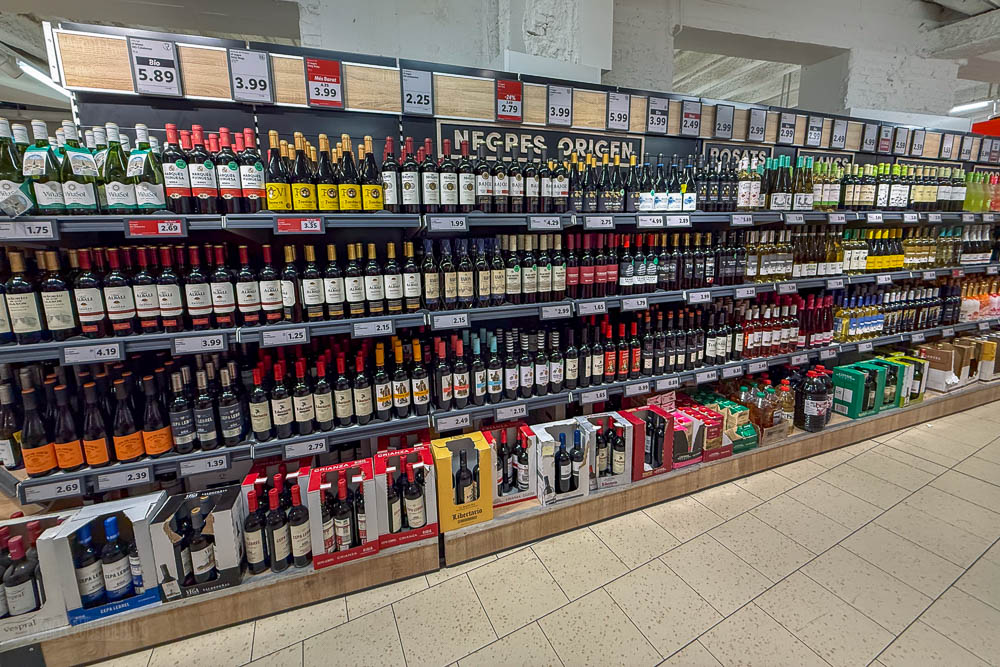 Barcelona Lidl Grocery Store