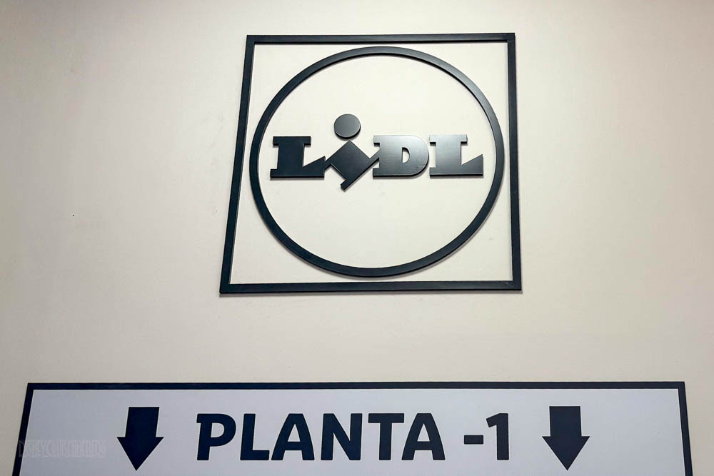 Barcelona Lidl Grocery Store
