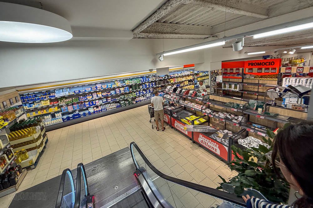Barcelona Lidl Grocery Store