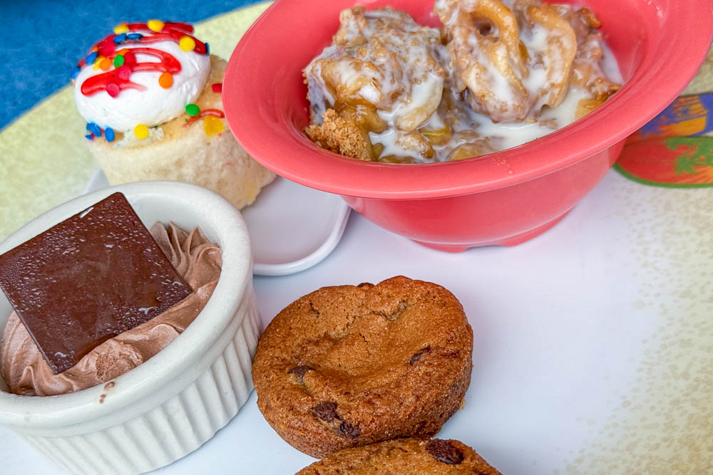 Disney Fantasy Cabanas Deserts